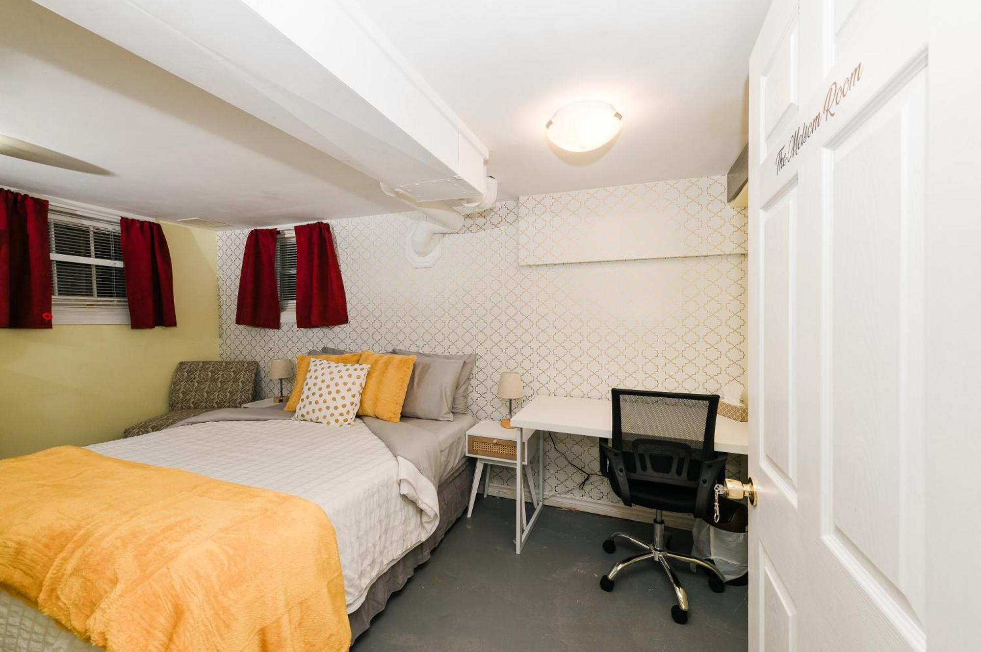 Quaint & Cozy Accommodation Edmonton Luaran gambar